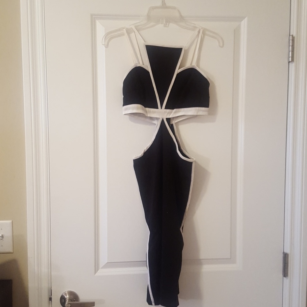 Vera & Lucy Strappy Cut Out Bodycon Dress